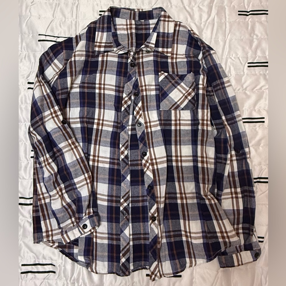 5/$15 Women’s Plaid Shirt
